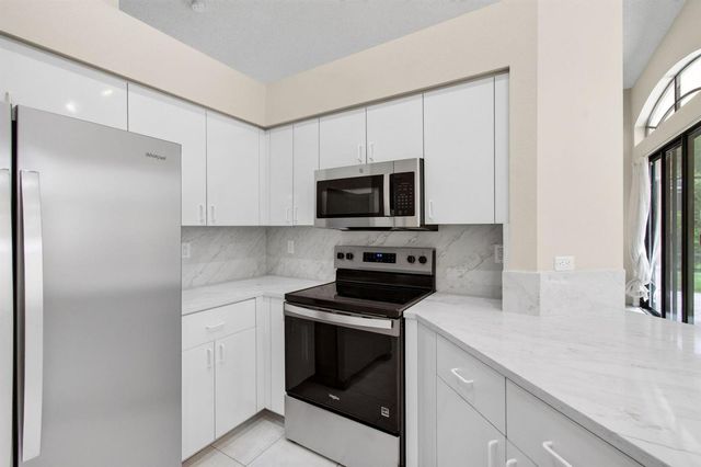 10036 Lexington Estates Boulevard, Boca Raton, FL 33428