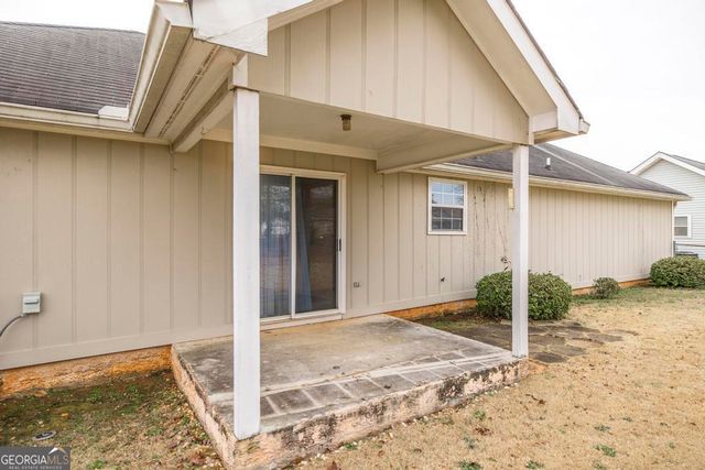 1560 Sweetwater Drive, Warner Robins, GA 31088