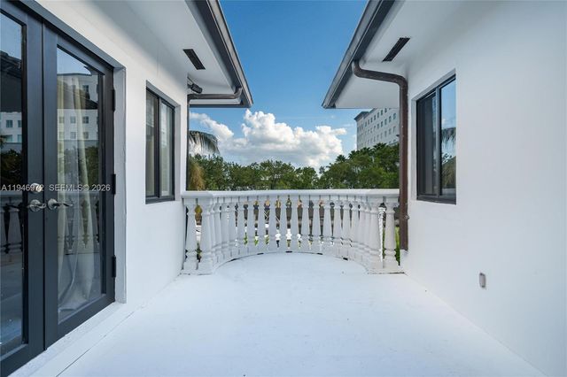 3400 NE 164th Street, Sunny Isles Beach, FL 33160