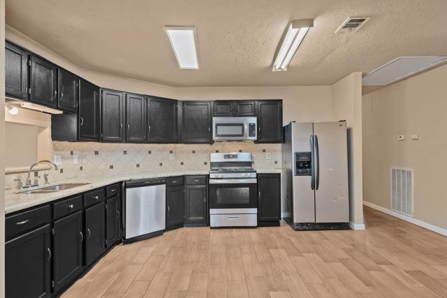 16719 Sky Blue Lane, Houston, TX 77095