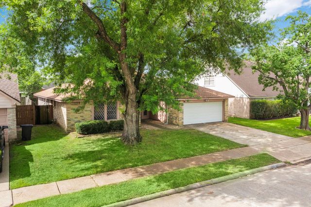 16719 Sky Blue Lane, Houston, TX 77095