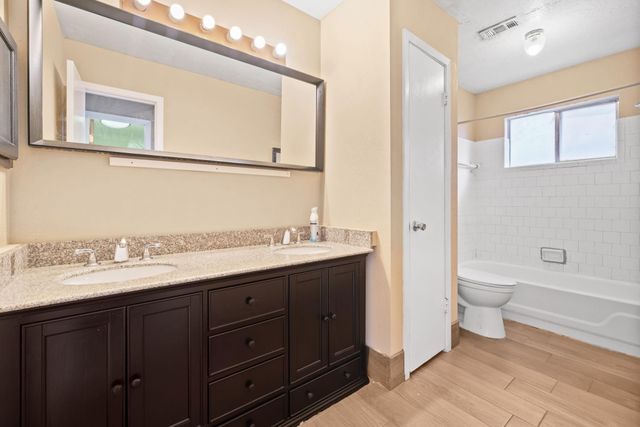 16719 Sky Blue Lane, Houston, TX 77095