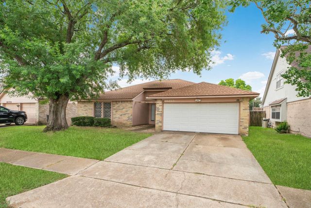 16719 Sky Blue Lane, Houston, TX 77095
