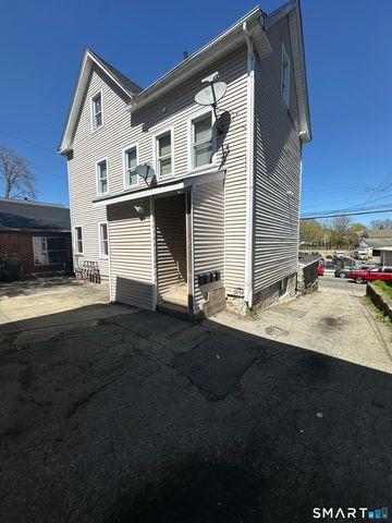 42 Jefferson Avenue, New London, CT 06320