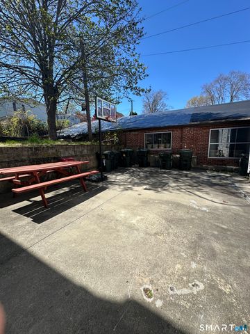 42 Jefferson Avenue, New London, CT 06320