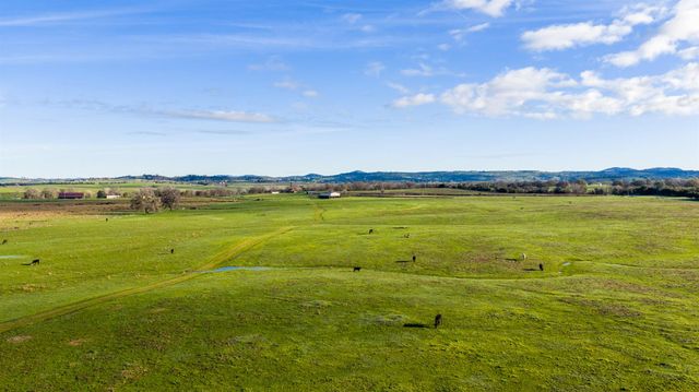 4873 Gladding Rd, Lincoln, CA 95648