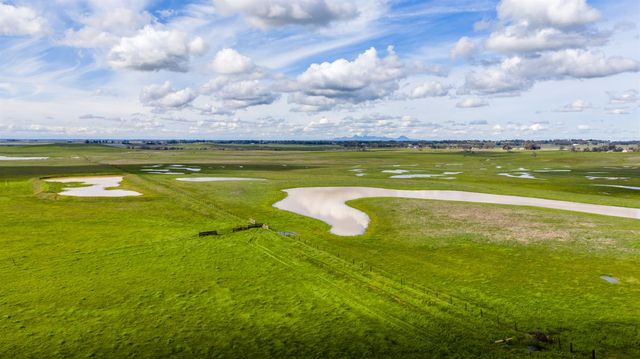 4873 Gladding Rd, Lincoln, CA 95648