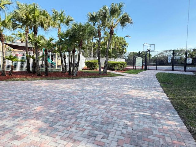 10255 Little Mustang Way, Lake Worth, FL 33449