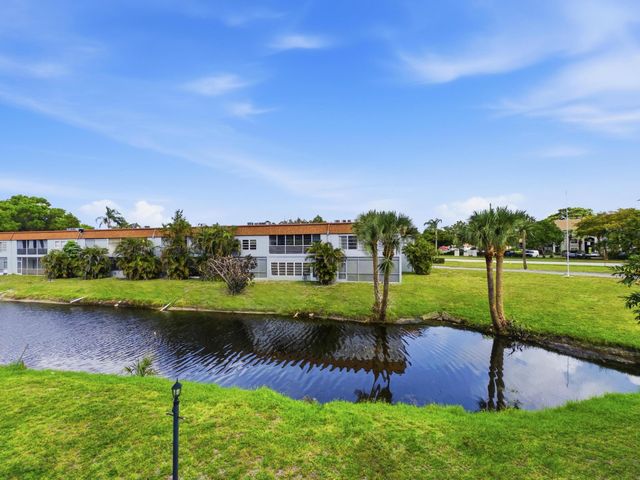 6289 Lear Drive 206, Lake Worth, FL 33462