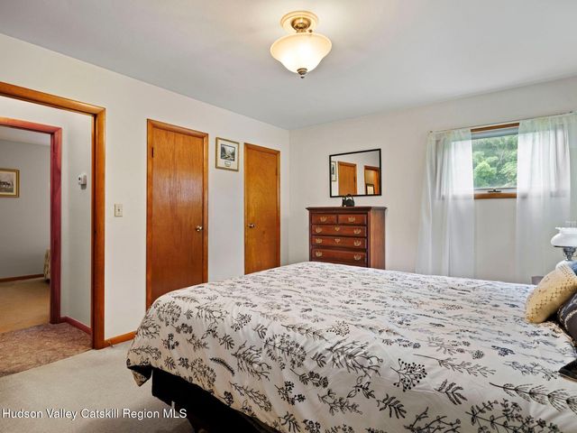 240 Route 199, Red Hook, NY 12571