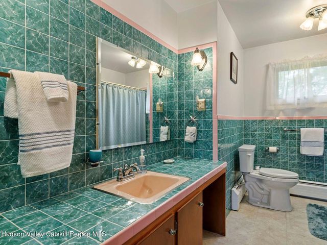 240 Route 199, Red Hook, NY 12571