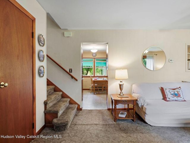 240 Route 199, Red Hook, NY 12571