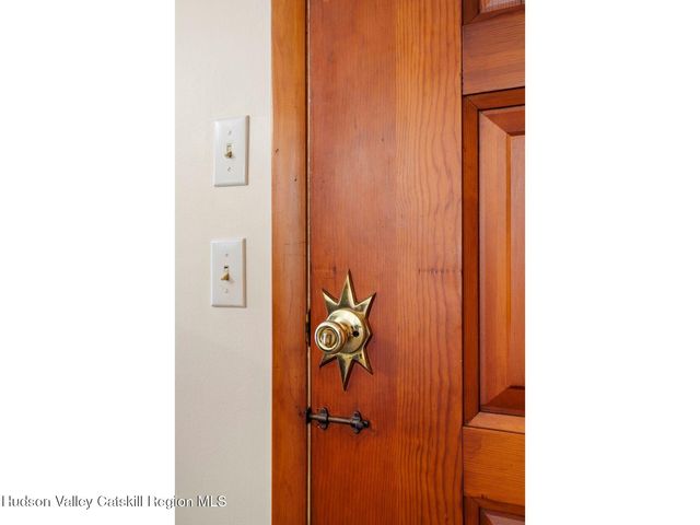 240 Route 199, Red Hook, NY 12571