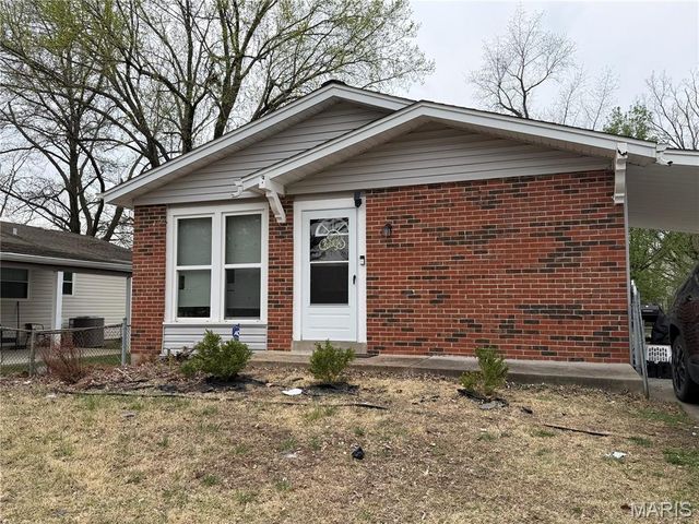 1618 Boardwalk Avenue, Florissant, MO 63031