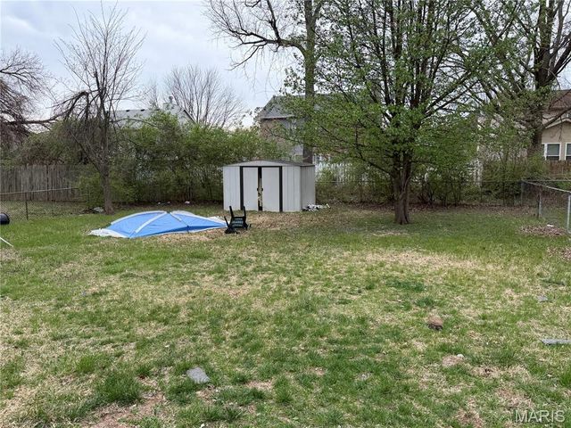 1618 Boardwalk Avenue, Florissant, MO 63031