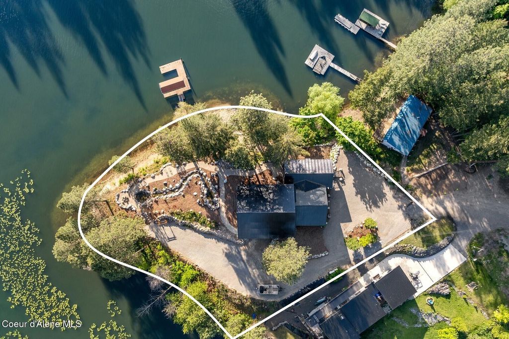 14318 N Waters Edge Ct, Hayden, ID 83835 photo 4