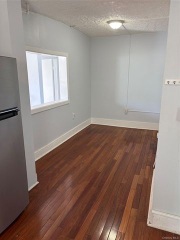 500 Main St, Beacon, NY 12508