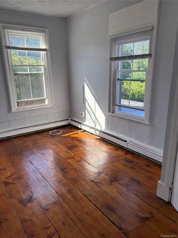 500 Main St, Beacon, NY 12508