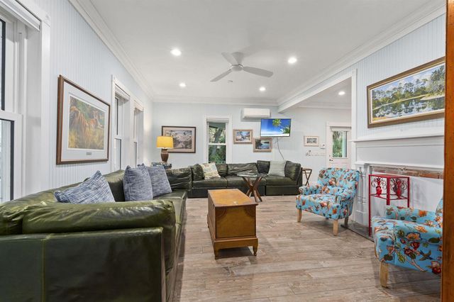 419 N 2nd Street, Fort Pierce, FL 34950