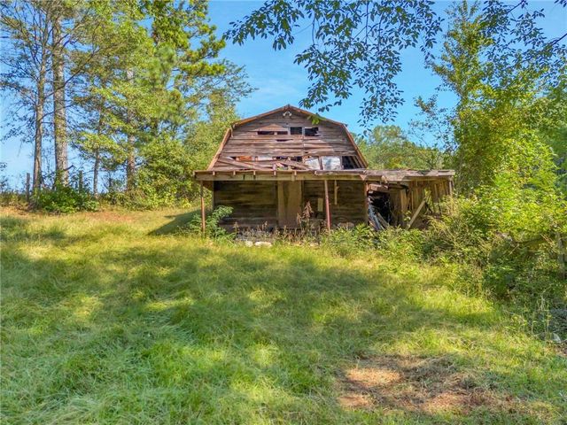 1687 Hickory Level Road, Carrollton, GA 30180