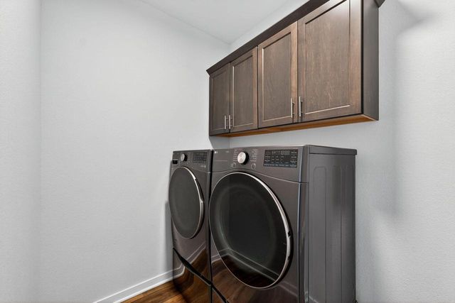 11520 W Meadowview DRIVE, Franklin, WI 53132