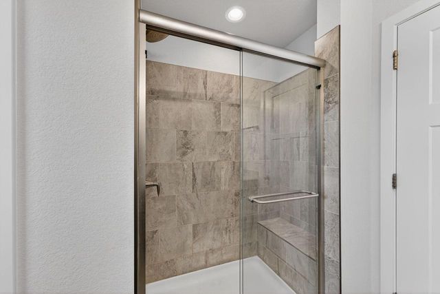 11520 W Meadowview DRIVE, Franklin, WI 53132