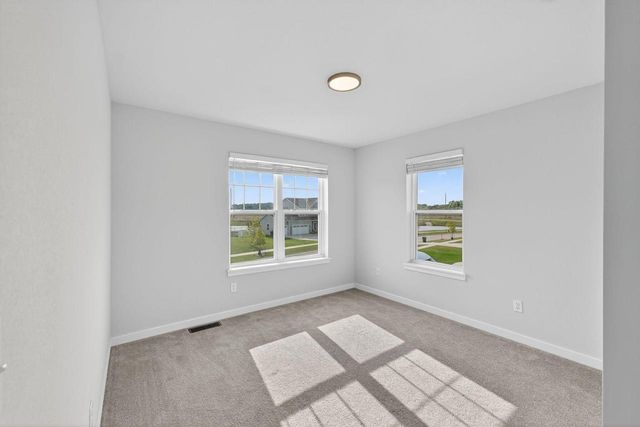 11520 W Meadowview DRIVE, Franklin, WI 53132