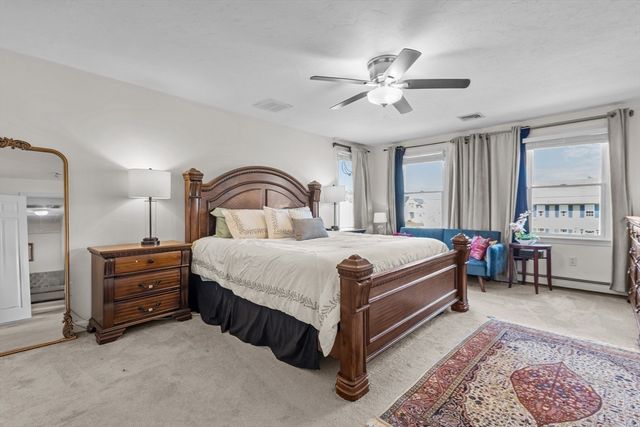 3 Taylor Rd, Bellingham, MA 02019