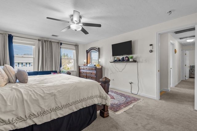 3 Taylor Rd, Bellingham, MA 02019