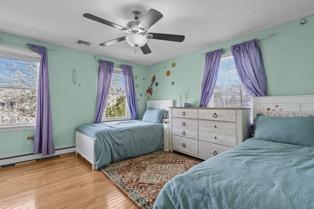 3 Taylor Rd, Bellingham, MA 02019