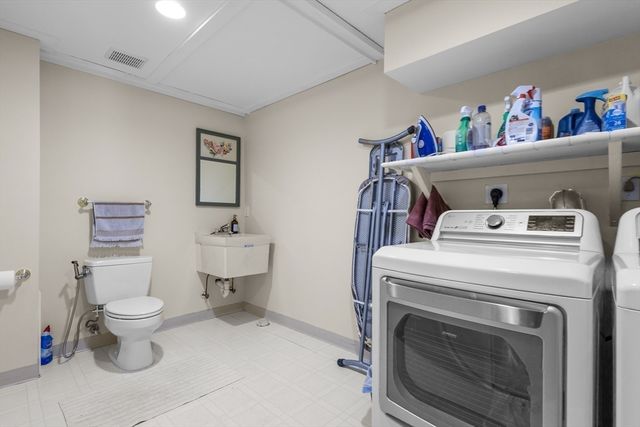 3 Taylor Rd, Bellingham, MA 02019
