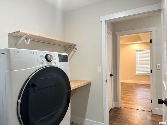 1106 FALCON Court, Carterville, IL 62918