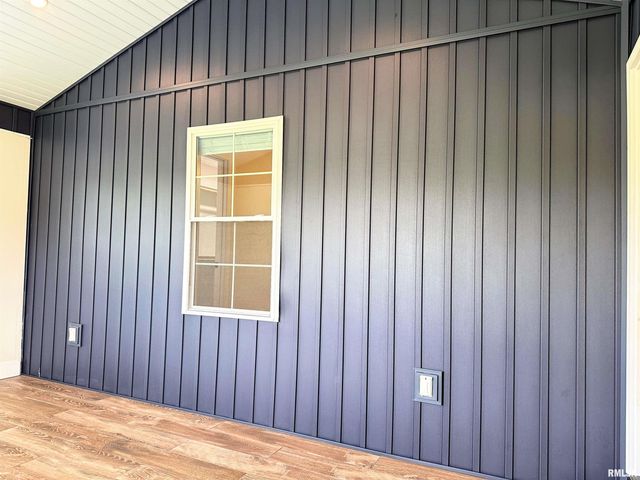 1106 FALCON Court, Carterville, IL 62918