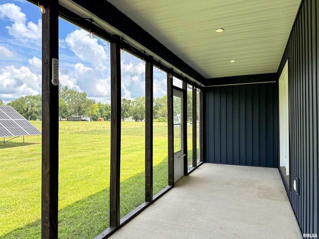 1106 FALCON Court, Carterville, IL 62918