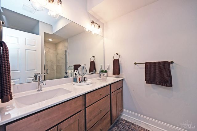 1620 Merrimac Street, Cincinnati, OH 45207