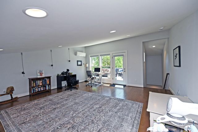1620 Merrimac Street, Cincinnati, OH 45207