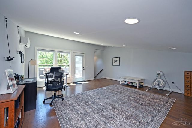 1620 Merrimac Street, Cincinnati, OH 45207