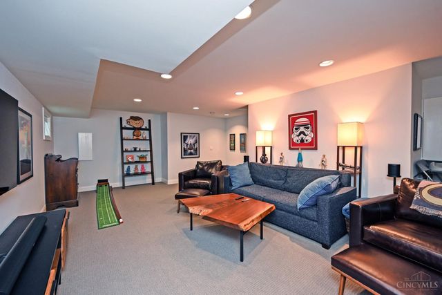 1620 Merrimac Street, Cincinnati, OH 45207
