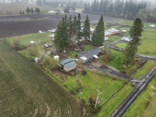 32681 Nw PEACEFUL Ln, North Plains, OR 97133