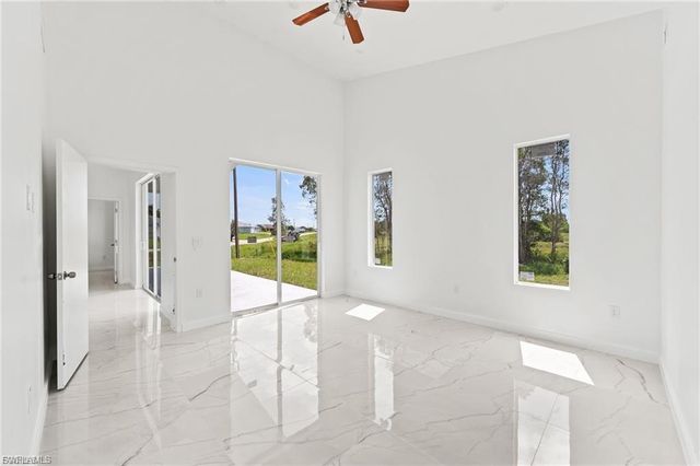 5302 Anita AVE N, Lehigh Acres, FL 33971