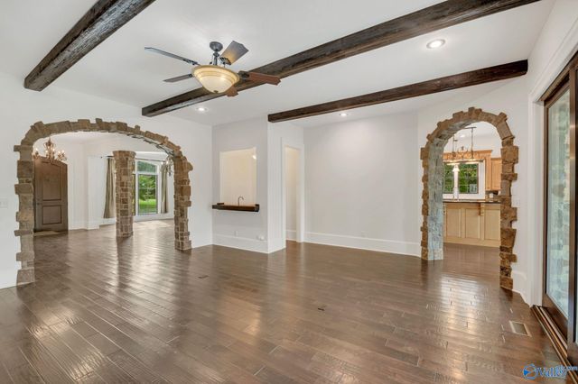 40 Mcmullen Lane SE, Gurley, AL 35748
