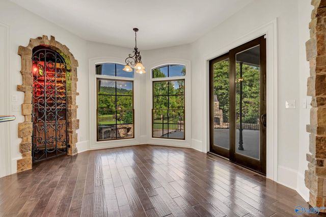 40 Mcmullen Lane SE, Gurley, AL 35748