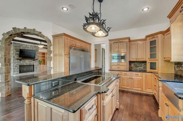 40 Mcmullen Lane SE, Gurley, AL 35748