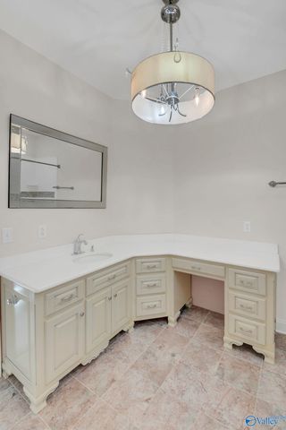 40 Mcmullen Lane SE, Gurley, AL 35748