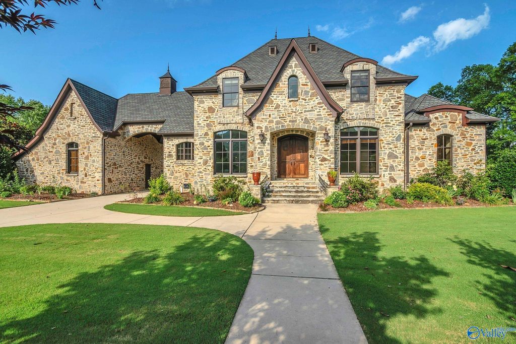 40 Mcmullen Lane SE, Gurley, AL 35748