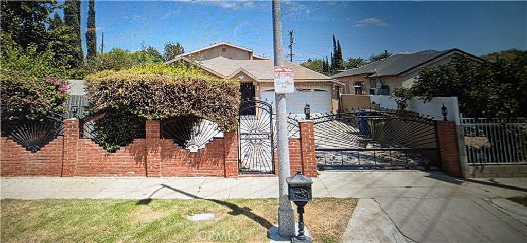 6732 Farmdale, North Hollywood, CA 91606