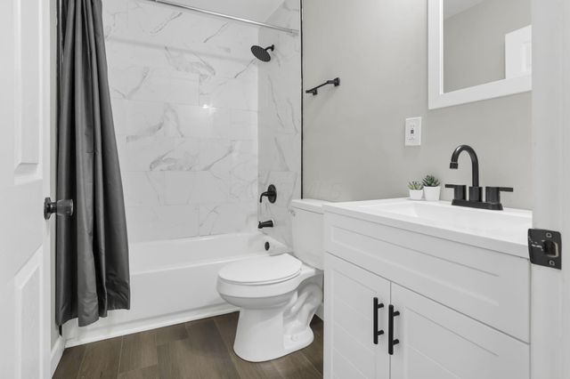 3237 E 12th Avenue, Columbus, OH 43219