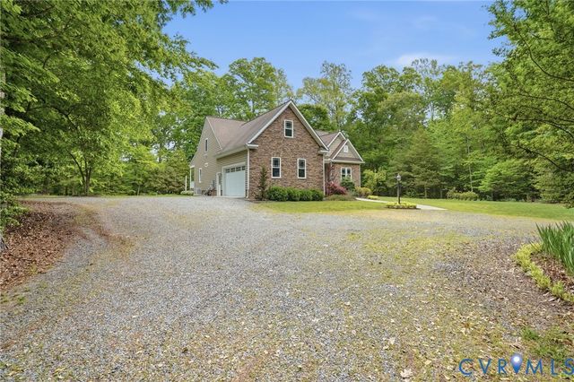 4740 Bailey Branch Ln, New Kent, VA 23141