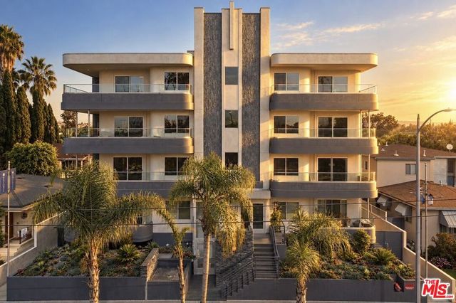 10951 National Boulevard 201, Los Angeles, CA 90064