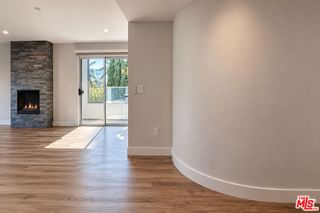 10951 National Boulevard 201, Los Angeles, CA 90064
